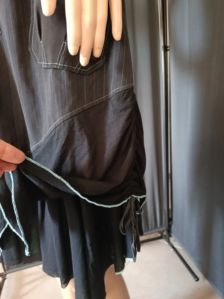 Asymmetrische jurk. Blauw, zwart, maat 38 – photo 3